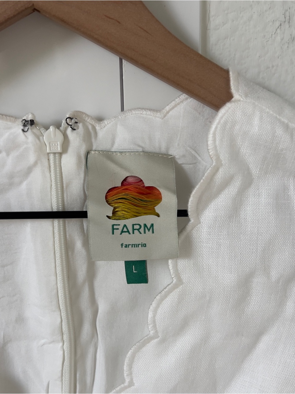 Farm Rio Off-White Roses Scallop Artisanal Top - Picture 4 of 7